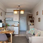 Lovely With Awesome View Apartament Tolón
