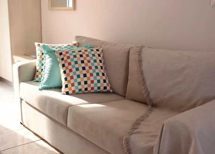 Lovely With Awesome View Apartment